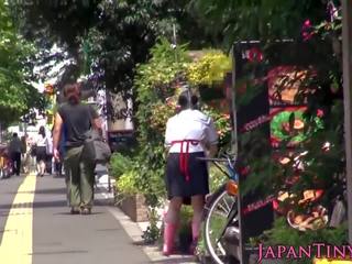 Aprótermetű japán florist pussyfucked -ban bolt: ingyenes felnőtt videó vid 99